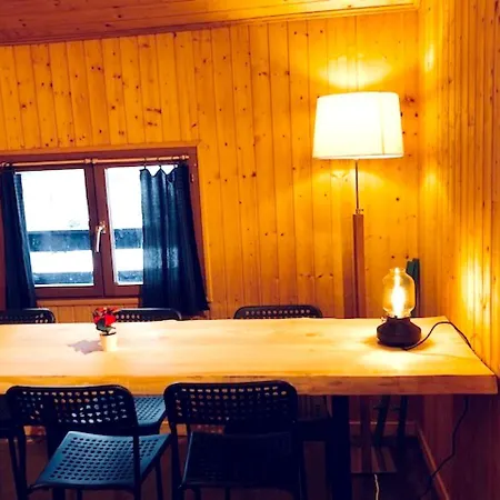 Chalet Chemin De La Pierre A Ruskin Chalet Chamonix